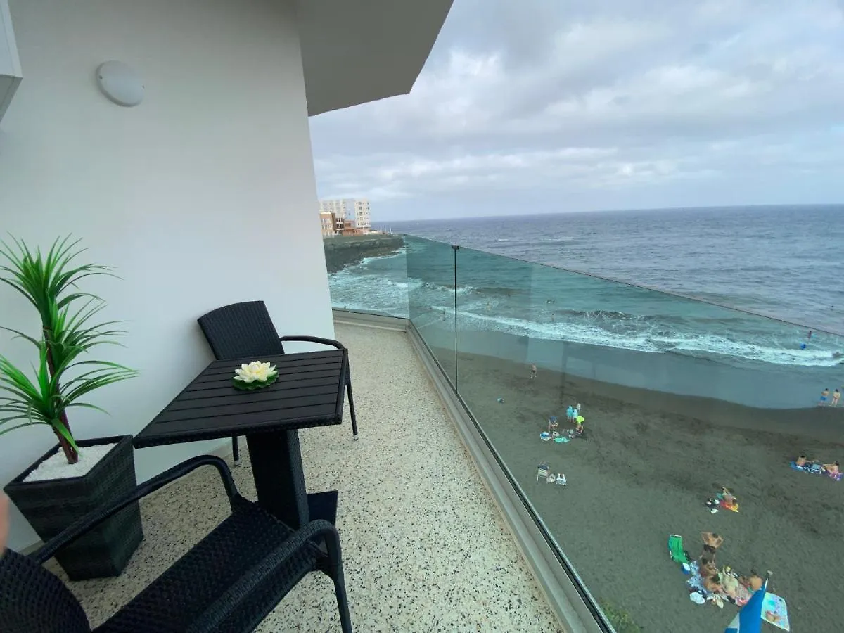 Hermoso Edificio Frente Al Mar Con Gran Terraza Y Hermosas Vistas Apartment Las Palmas de Gran Canaria Spain